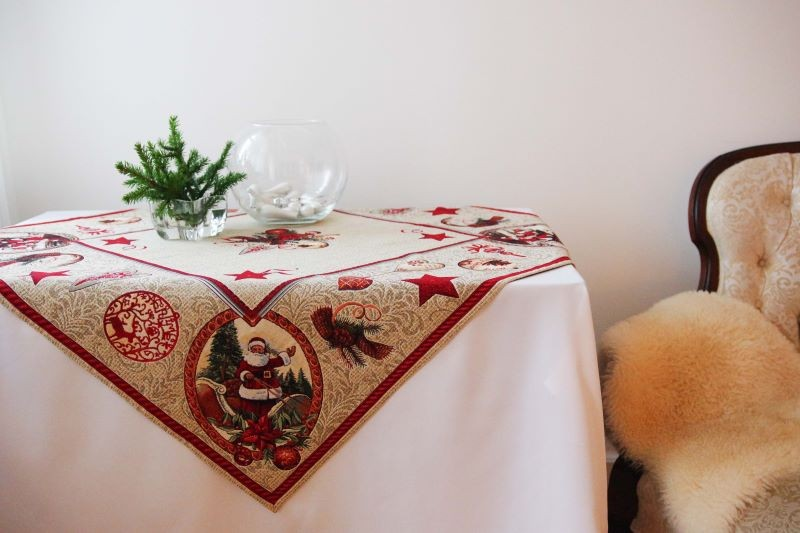 Tablecloth SANTA CLAUS