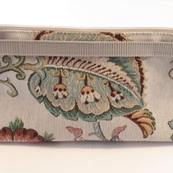 Cosmetic bag large, with handle