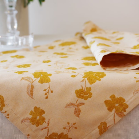 Tablerunner DOLOMITI V.12, yellow