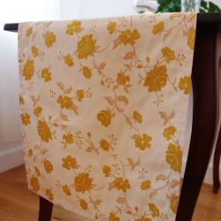 Tablerunner DOLOMITI V.12, yellow