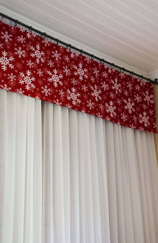 Top curtain SNOW FLAKES, red