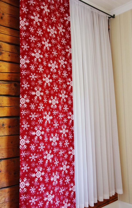 Curtain panel SNOW FLAKES, red