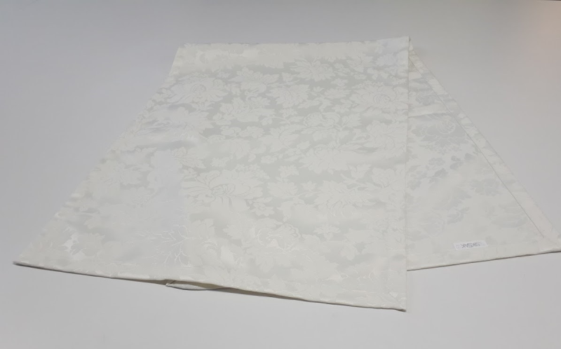 Table runner DORA v.1, white