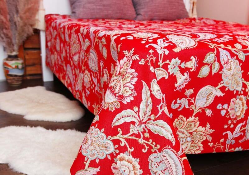 Bedspread BARAHONA V.9, red