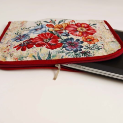 Laptop sleeve NERINE