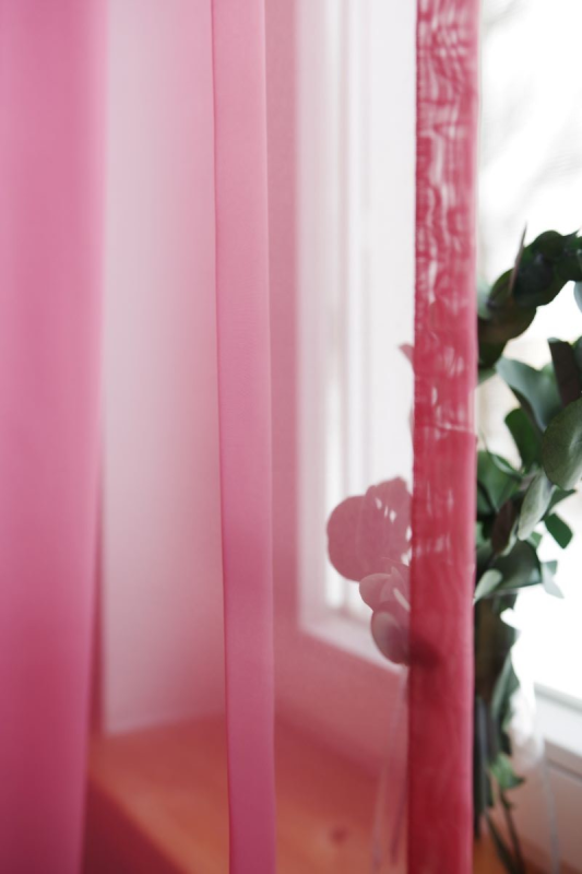 Tulle curtain LAURA 11101 v.02, dark pink