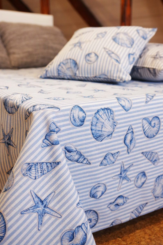 Bed cover MENTON v.13, blue