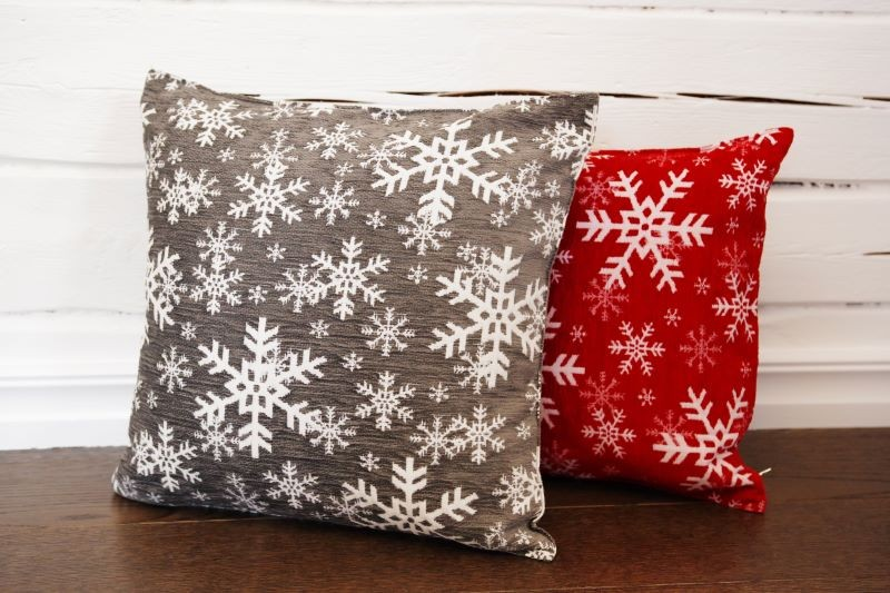 Cushion cover SNOW FLAKES, grey