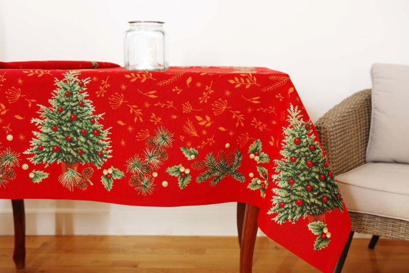Christmas tablecloth PINETREE