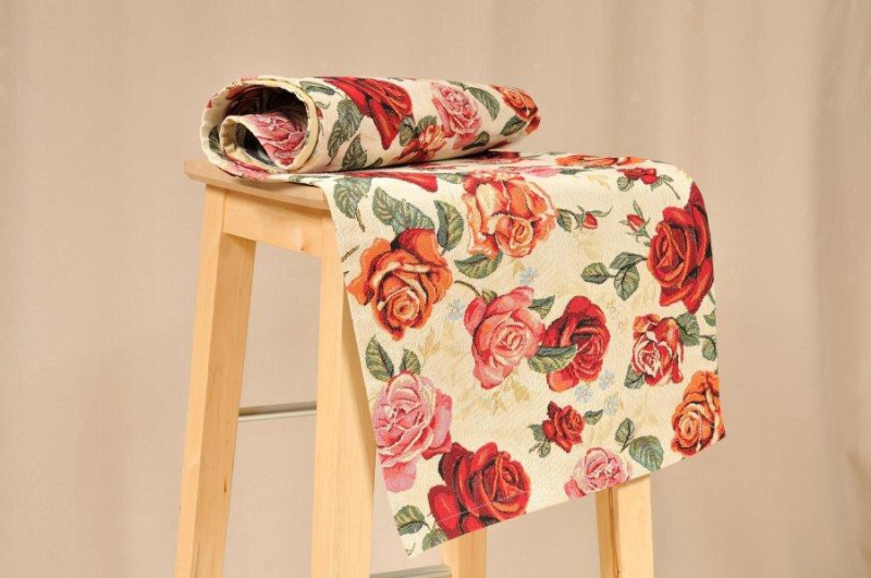 Table runner ROOSID