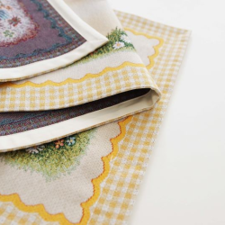 Table runner PASCHA
