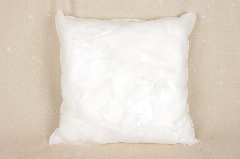 Cushion insert with polyester filling
