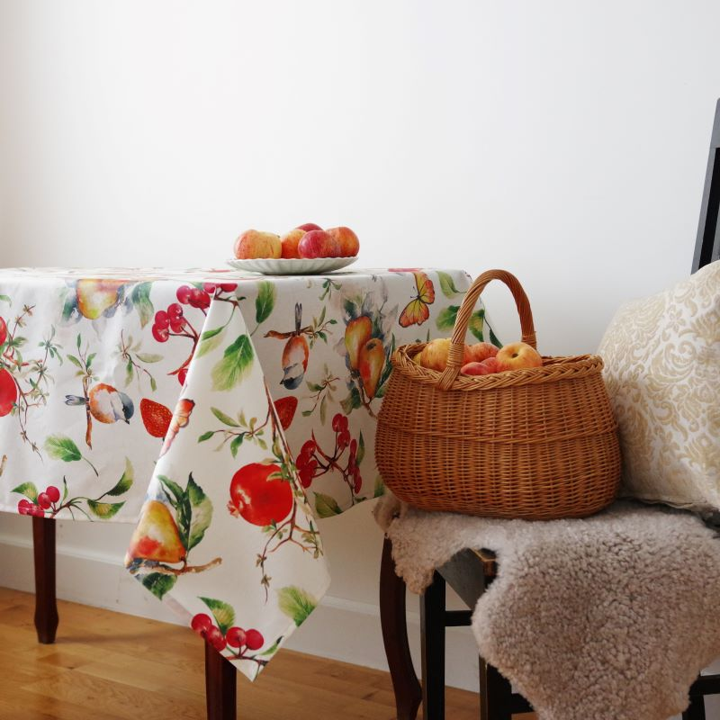 Tablecloth ISTRIA, fruit, with Teflon treatment