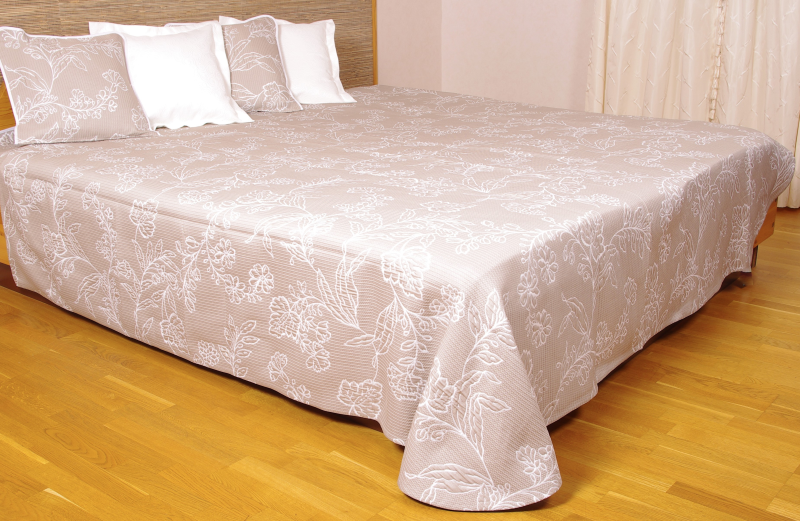 Bedspread VIRAS