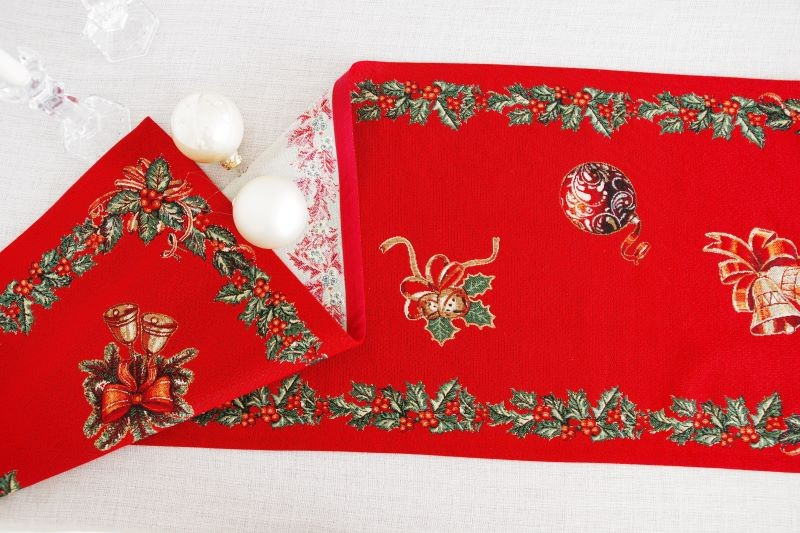 Christmas table runner HOLLY v.1 red