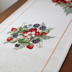 Tablerunner STRAWBERRY 45x138cm