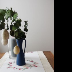 Table runner KANIN large